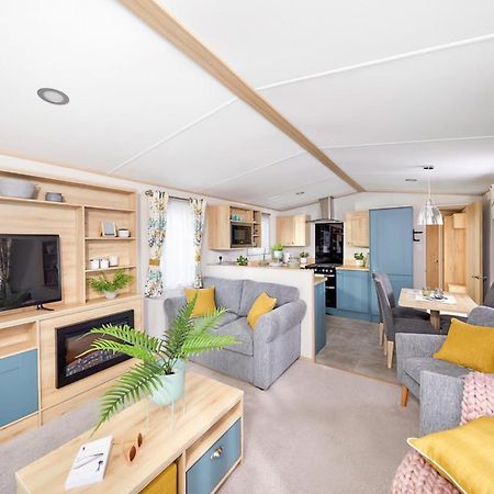 Woodland Vale Holiday Park Ludchurch Exteriör bild